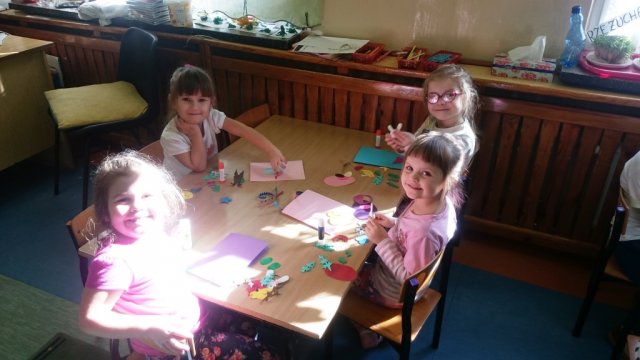 Projekt - wymiana kart wielkanocnych